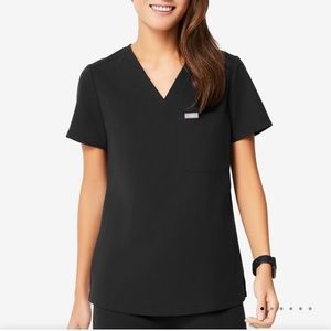 FIGS Catarina Scrub Top